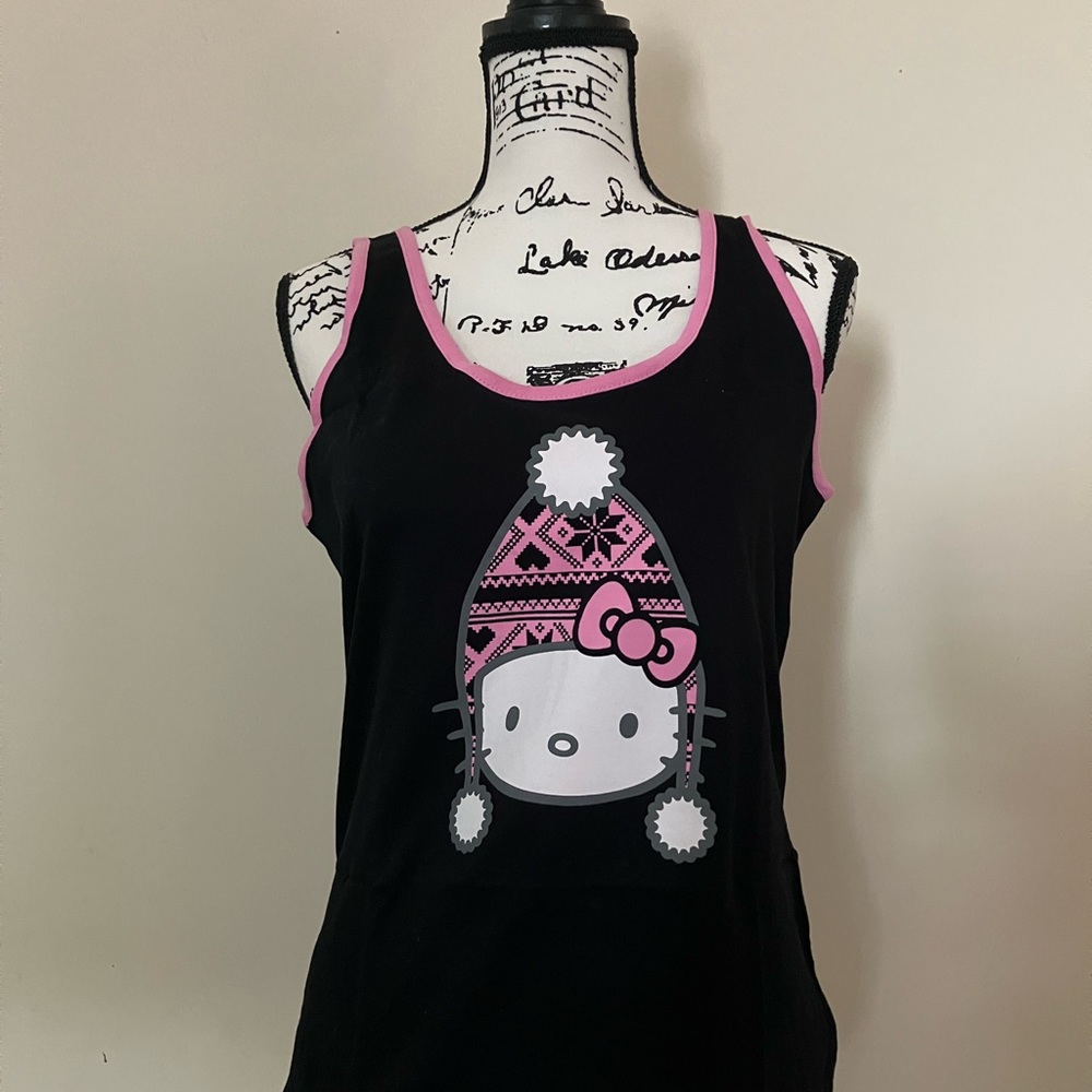 Hello Kitty Tank - Picture 3 of 5